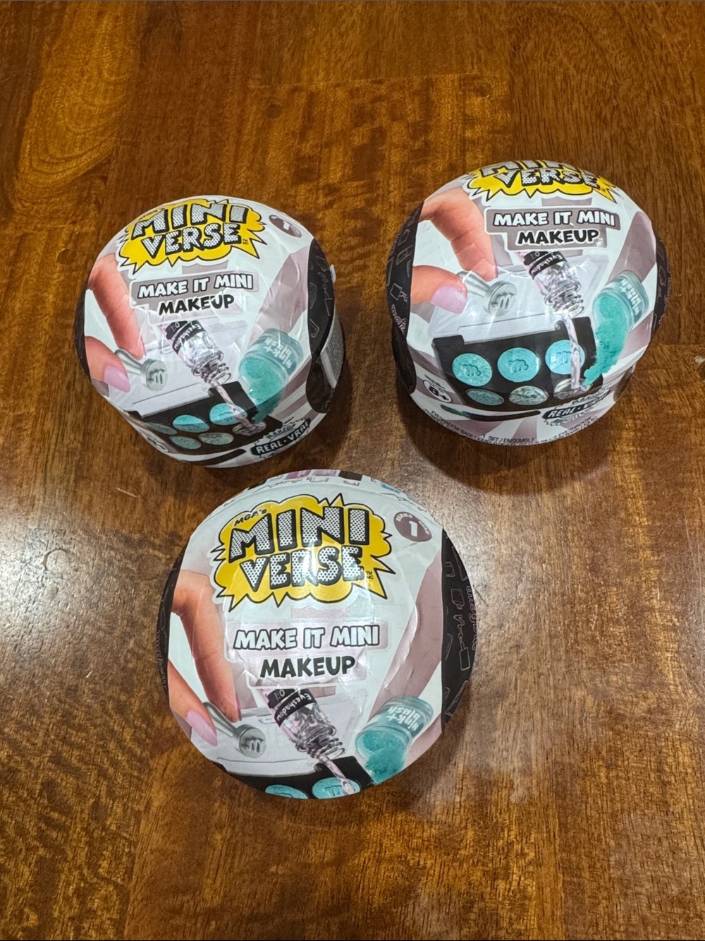 NWT Lot of 3 Mini Verse Make it Mini Makeup Series 1 MGA Entertainment